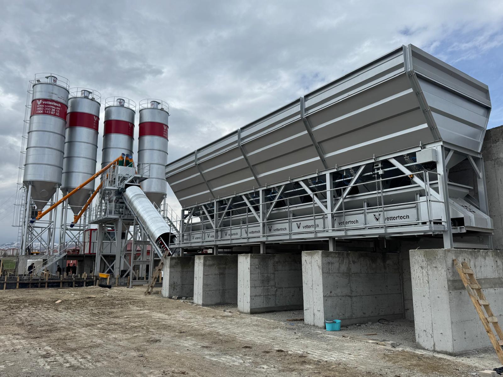 Concrete batching plant